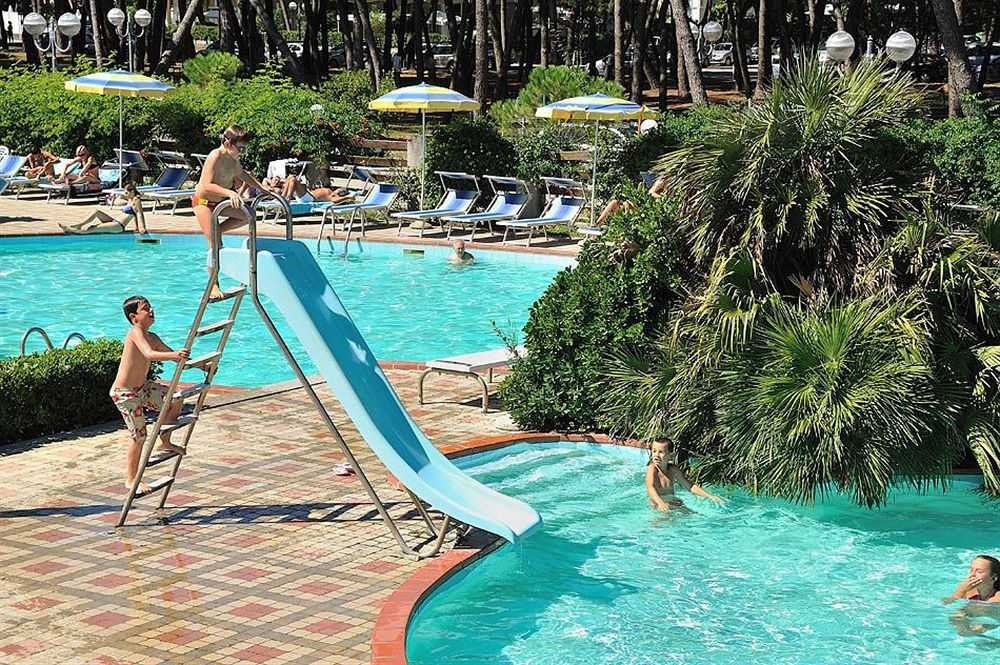 Hotel Ausonia Морской Милан Экстерьер фото